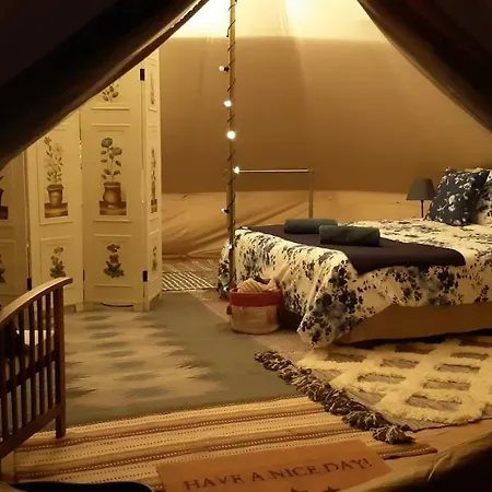Luxury tent Les Gabelous Au Clair De Lune *