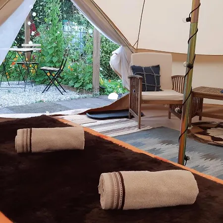 Luxury tent Les Gabelous Au Clair De Lune
